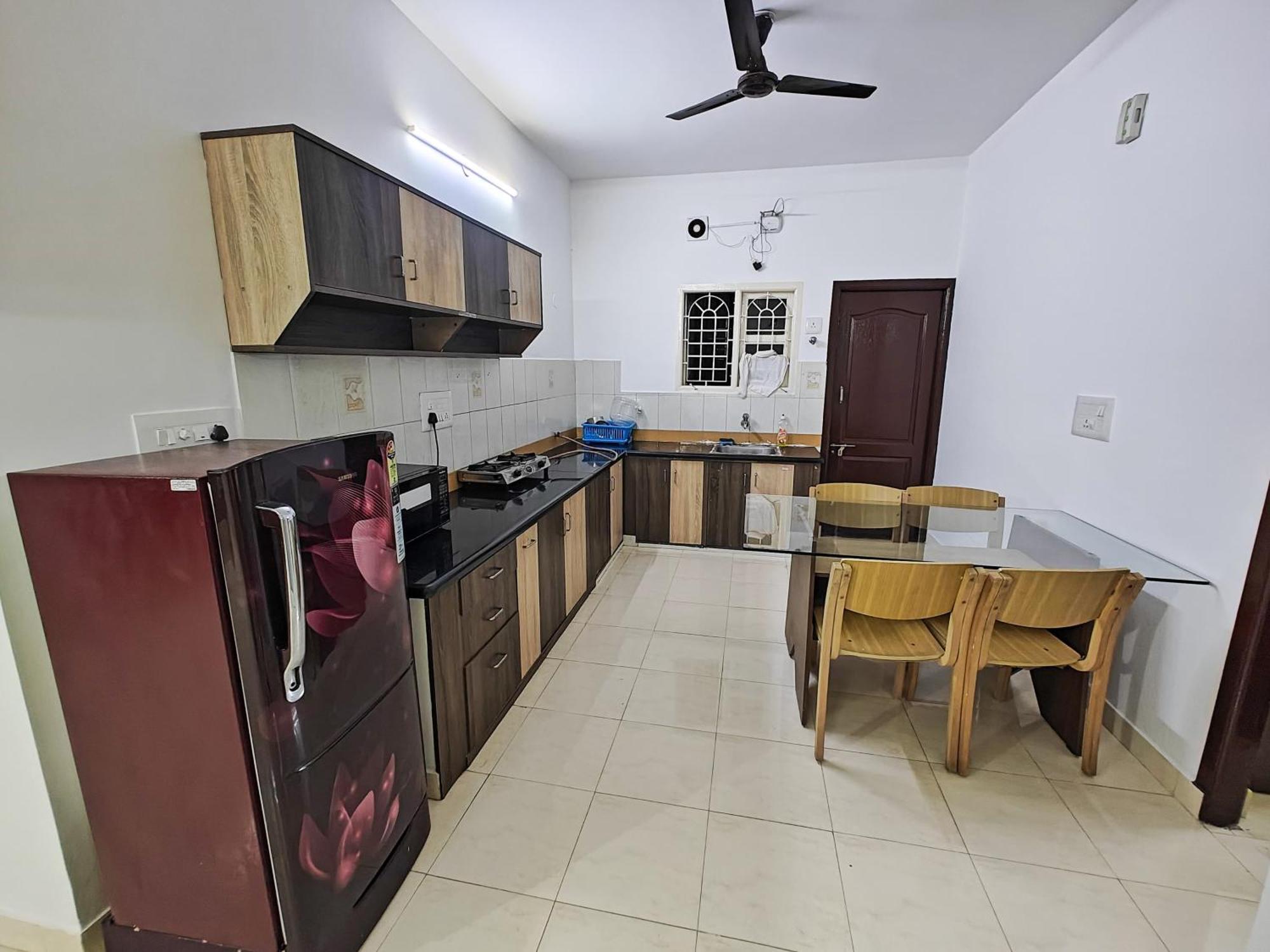 Sampada Homestay Bangalore Eksteriør billede