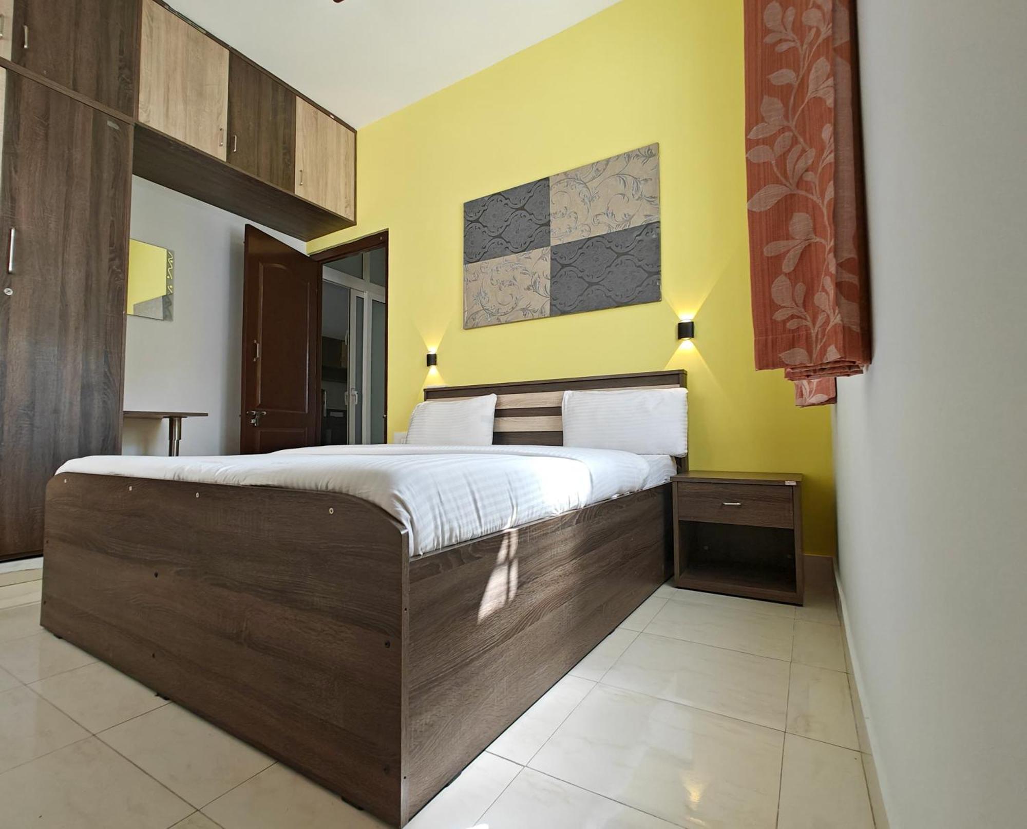 Sampada Homestay Bangalore Eksteriør billede