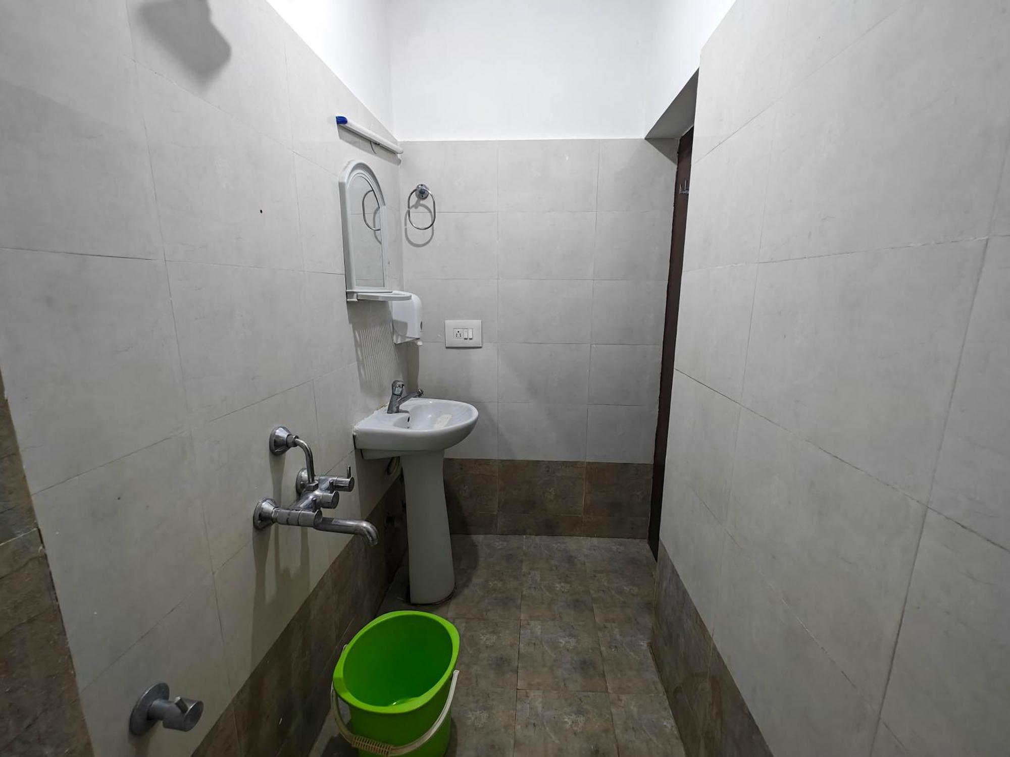 Sampada Homestay Bangalore Eksteriør billede
